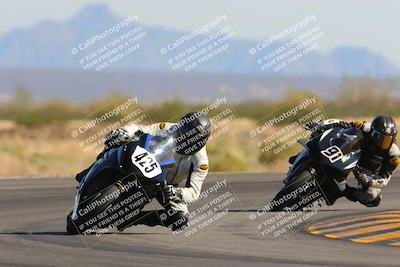 media/Oct-30-2022-CVMA (Sun) [[fb421c3cec]]/Race 12 Supersport Open/